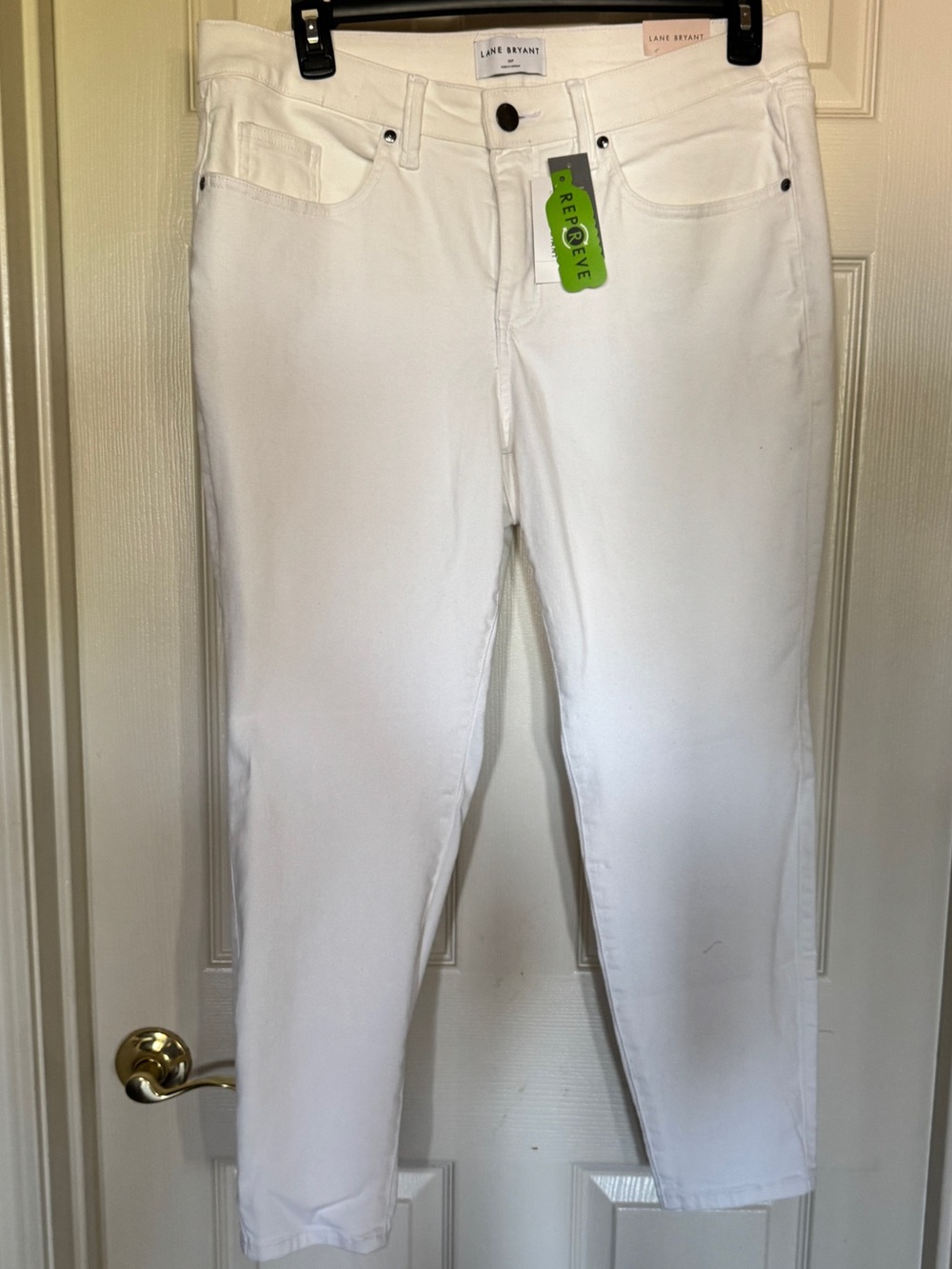 Lane Bryant White Ankle Cropped Skinny Jeans